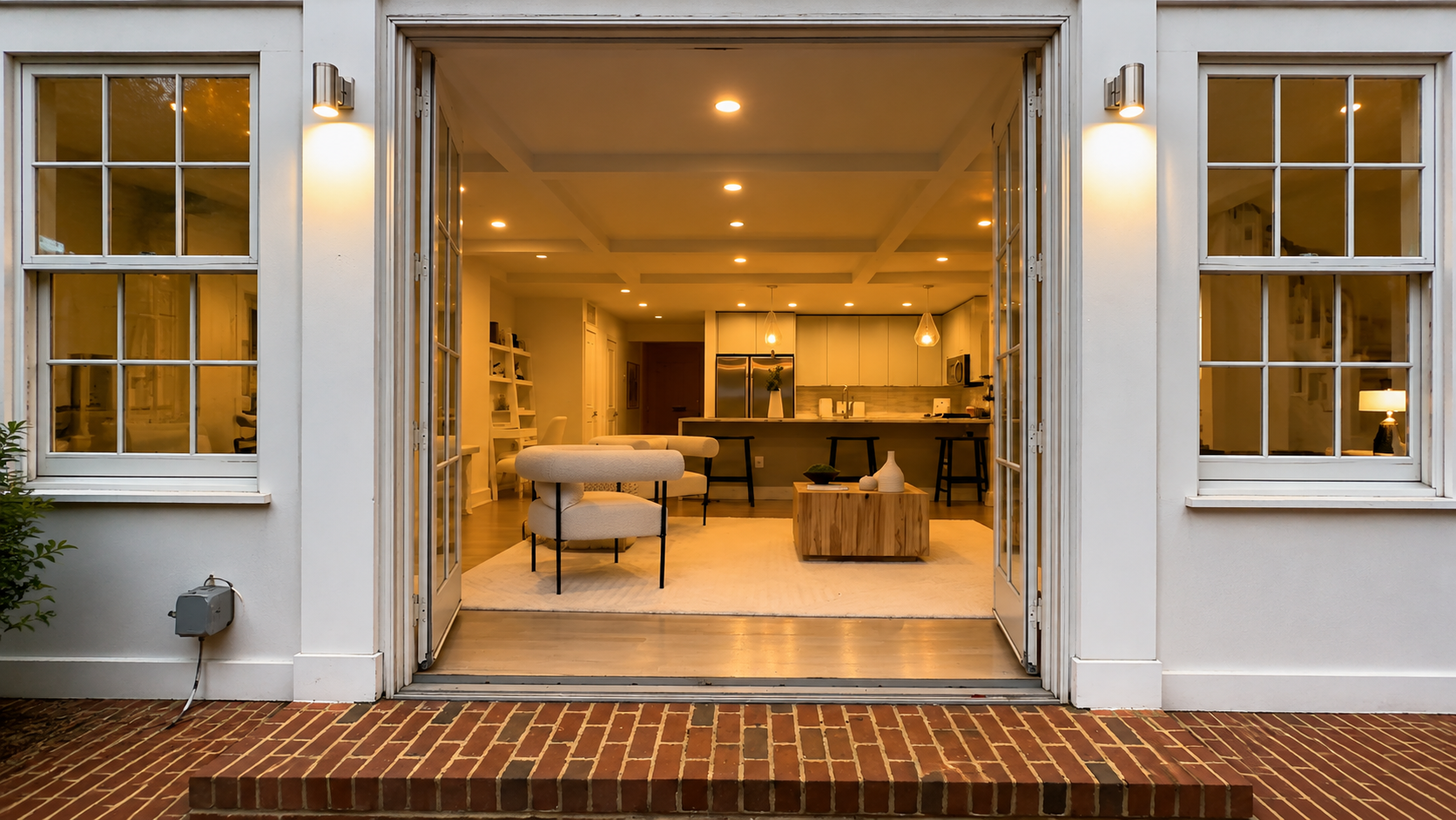 Townhome Luxury Remodel in DMV — photo 1 of 6